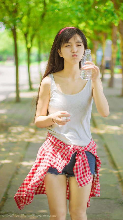 莱德基蝉联五连冠成历史第一人，莱德基赛事