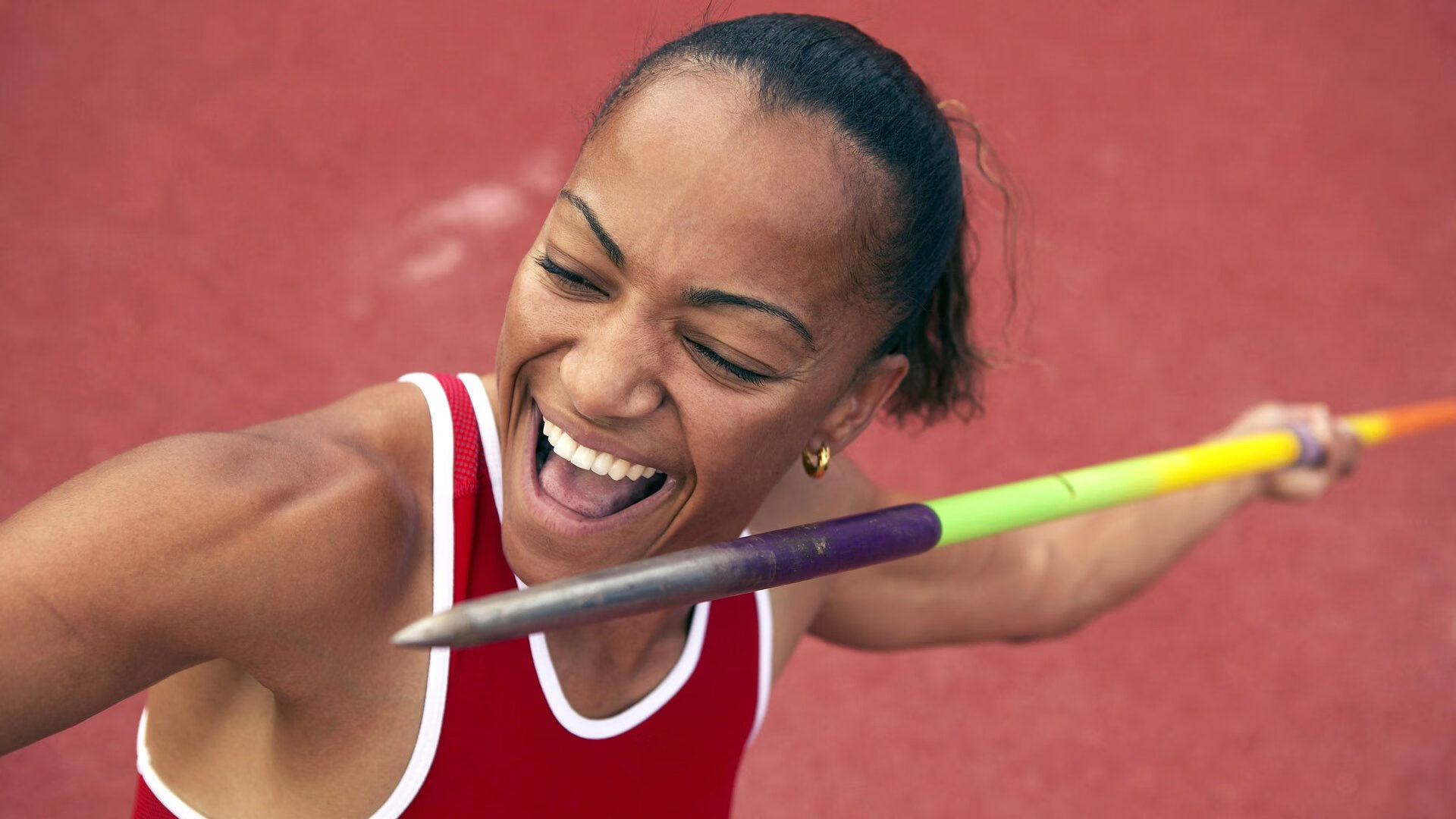 游泳选手体能储备策略见成效，游泳运动员体能测试标准